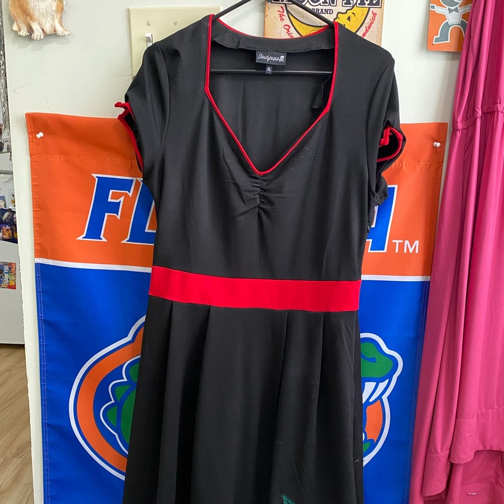 Sourpuss XL pin up style dress!